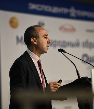 Фотоотчет Quacol Москва 2018 Фотограф от EndoExpert