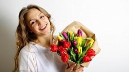 Поздравляем женщин с праздником весны!