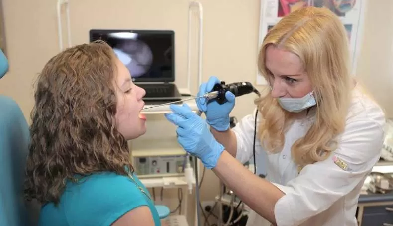 Эндоскопия гортани