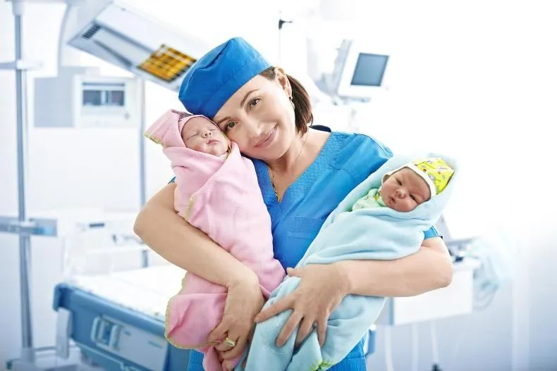 Международный день акушерки Международный день акушерки